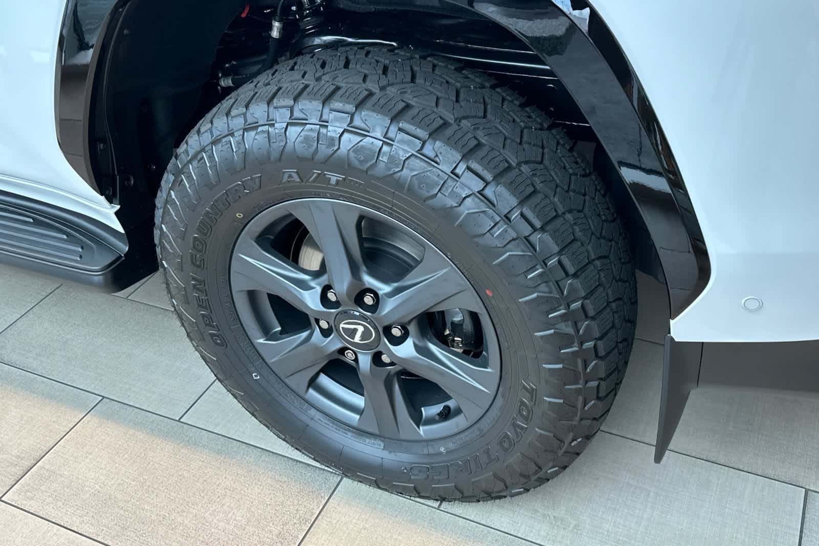 Thumbnail: 2025 Lexus LX - 29