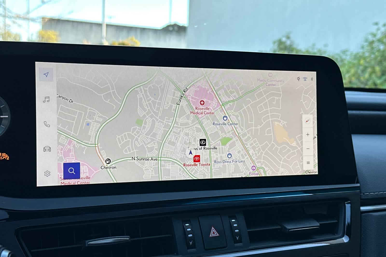 Thumbnail: 2025 Lexus ES - 20