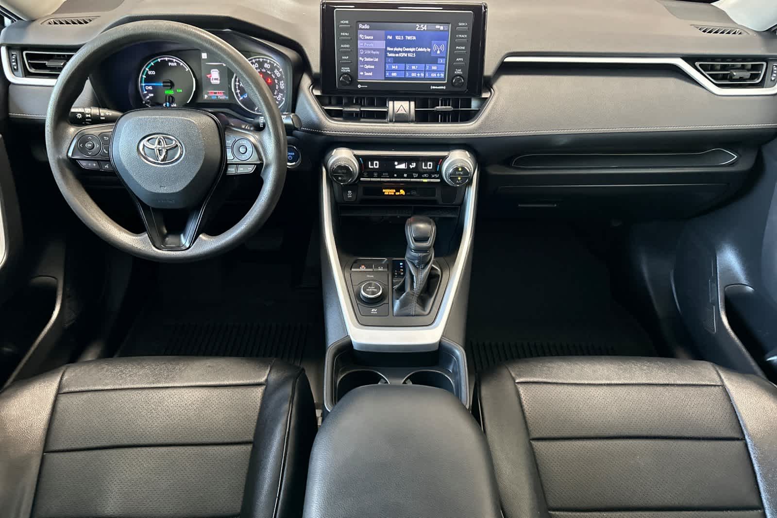Thumbnail: 2021 Toyota RAV4 - 3
