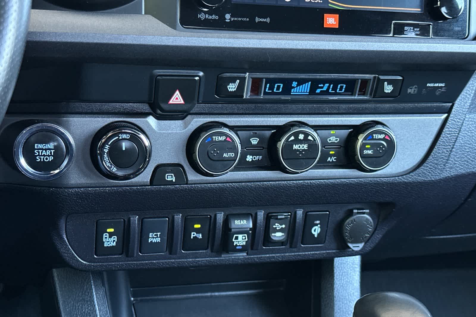 Thumbnail: 2019 Toyota Tacoma - 22