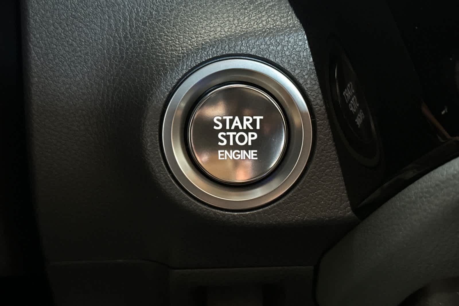 Thumbnail: 2025 Lexus ES - 23