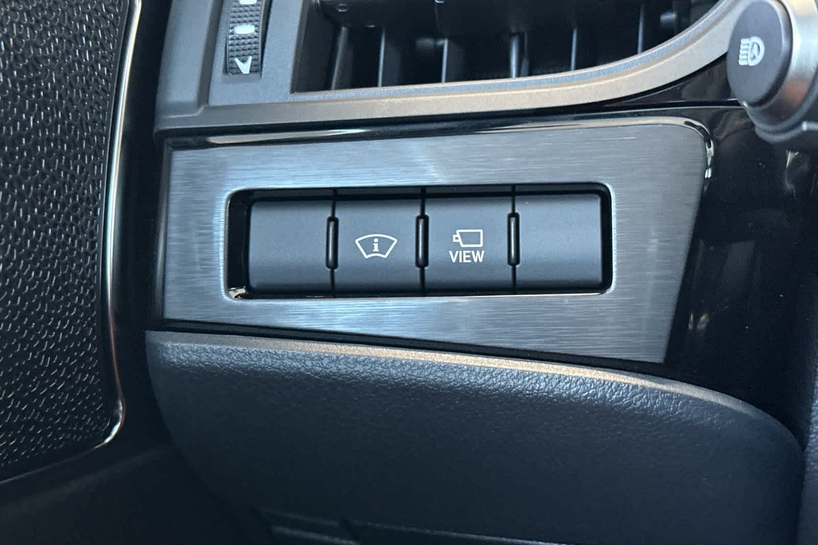 Thumbnail: 2025 Lexus ES - 30