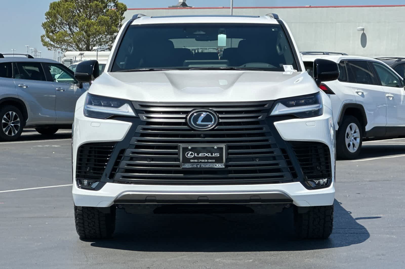 Thumbnail: 2025 Lexus LX - 10