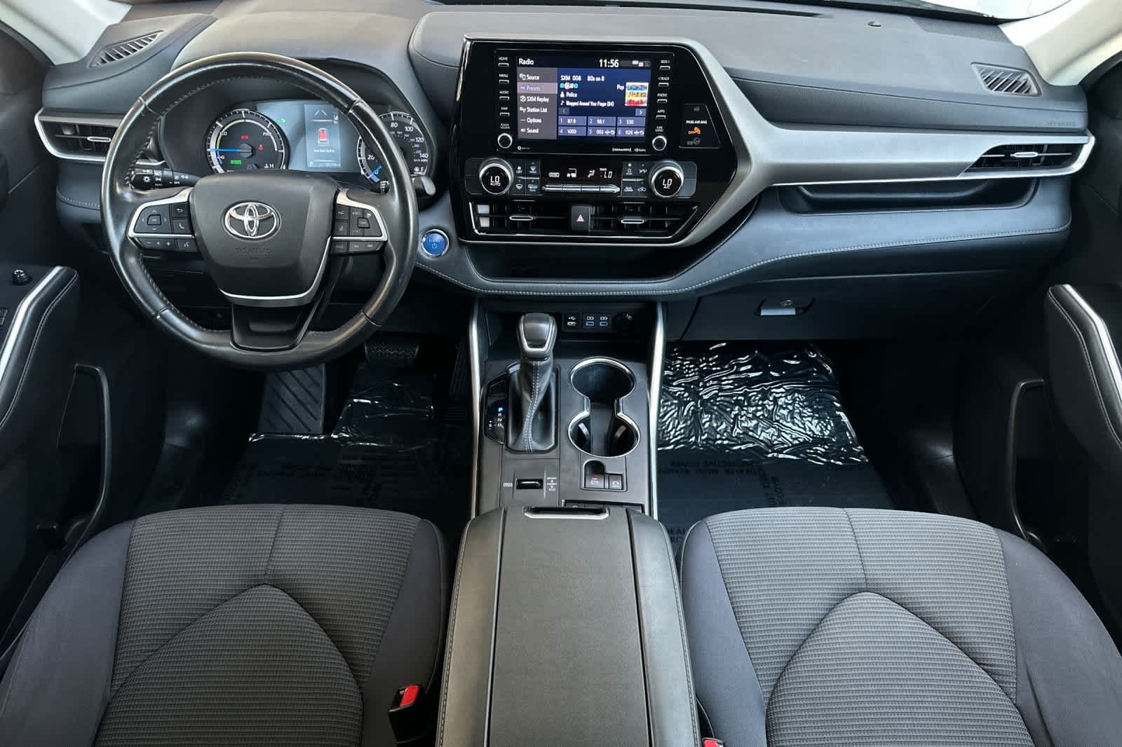 Thumbnail: 2022 Toyota Highlander - 3