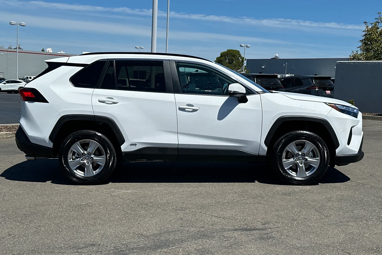 Thumbnail: 2024 Toyota RAV4 - 5
