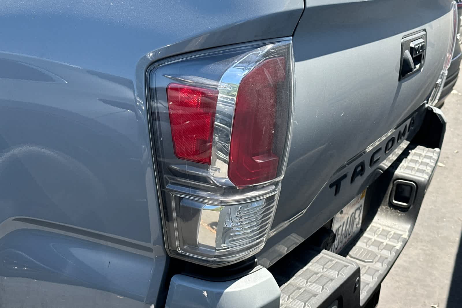 Thumbnail: 2021 Toyota Tacoma - 14