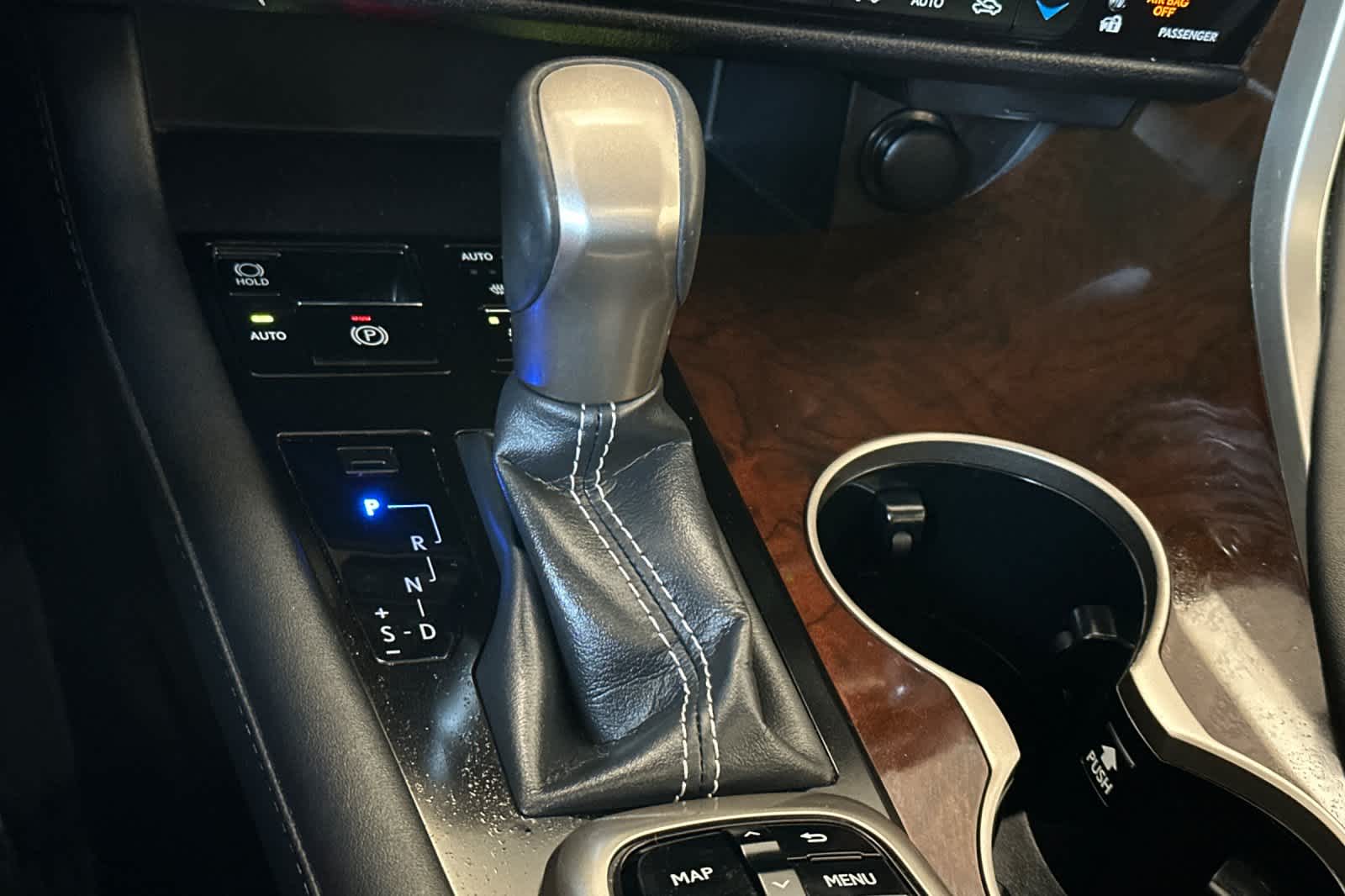 Thumbnail: 2019 Lexus RX - 24