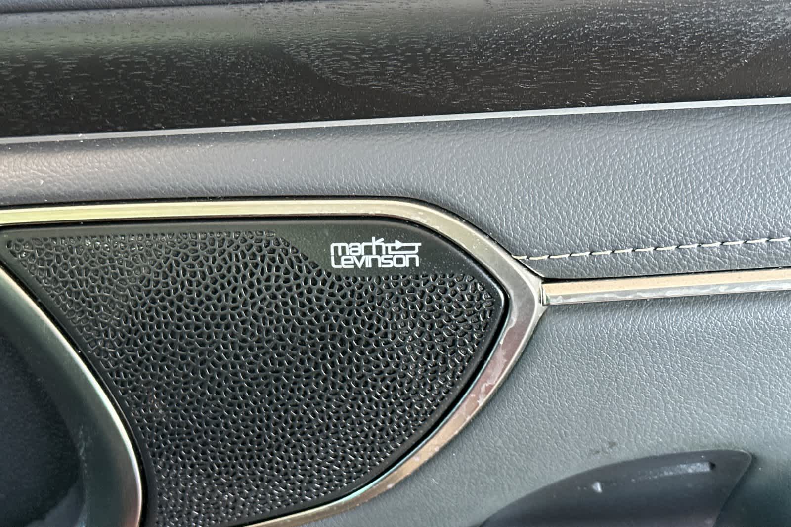 Thumbnail: 2025 Lexus ES - 19