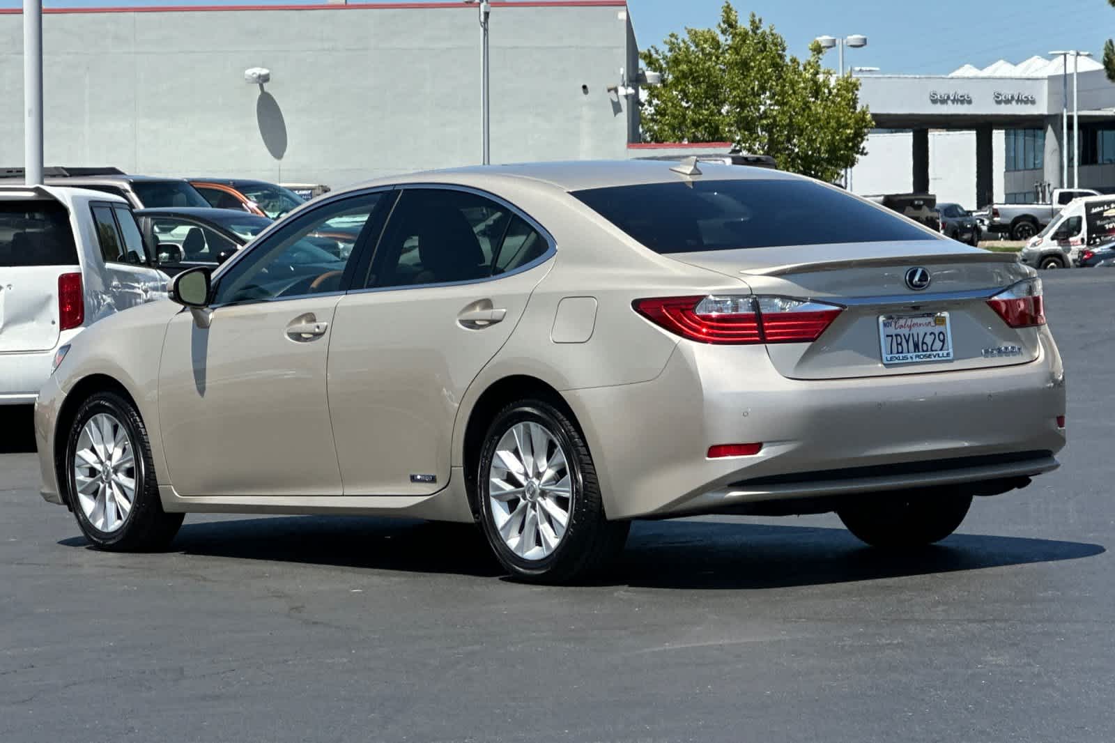 Thumbnail: 2014 Lexus ES - 7