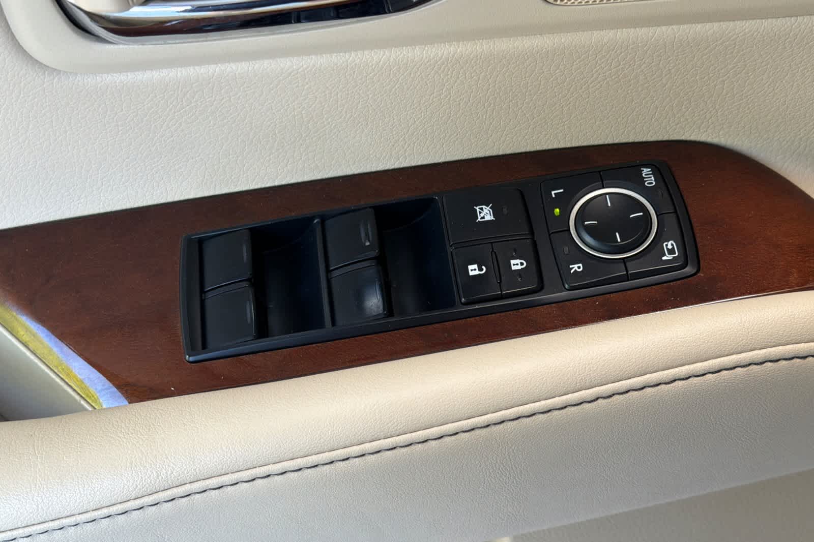 Thumbnail: 2015 Lexus RX - 13