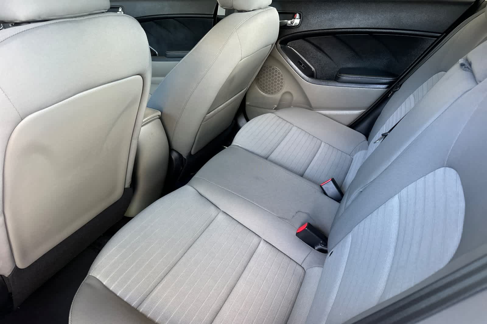 Thumbnail: 2014 Kia Forte - 4