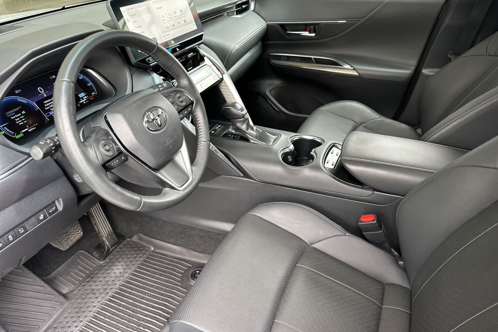 Thumbnail: 2024 Toyota Venza - 11