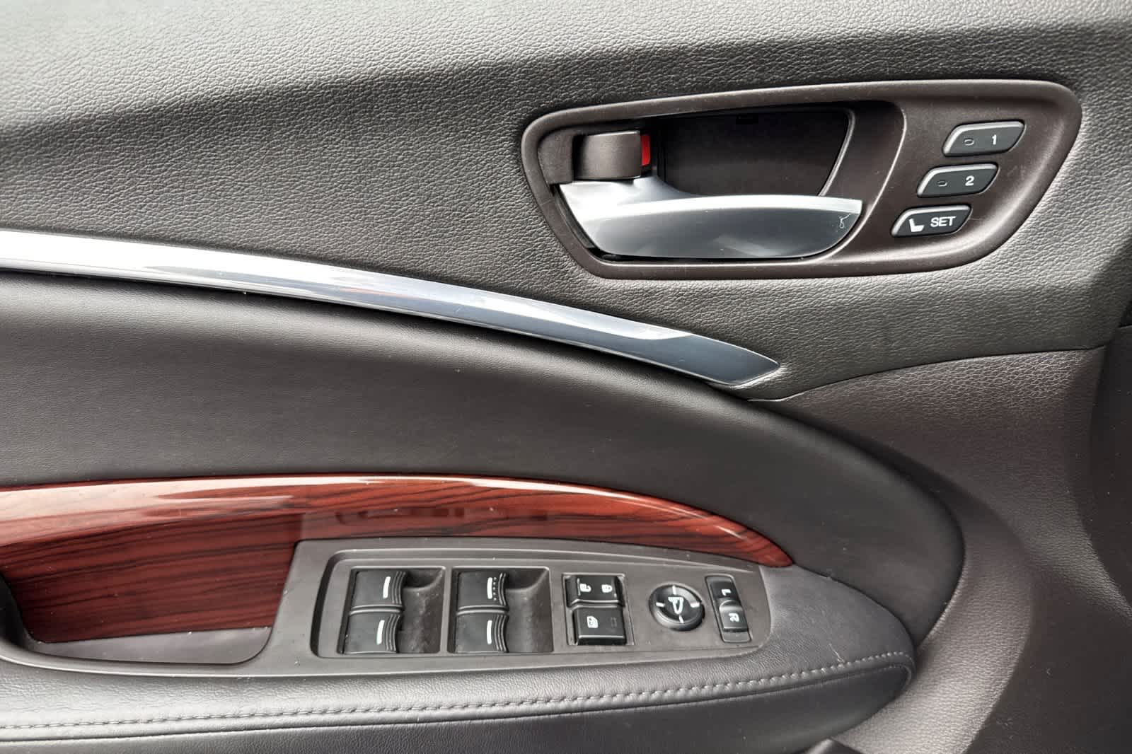 Thumbnail: 2015 Acura MDX - 12