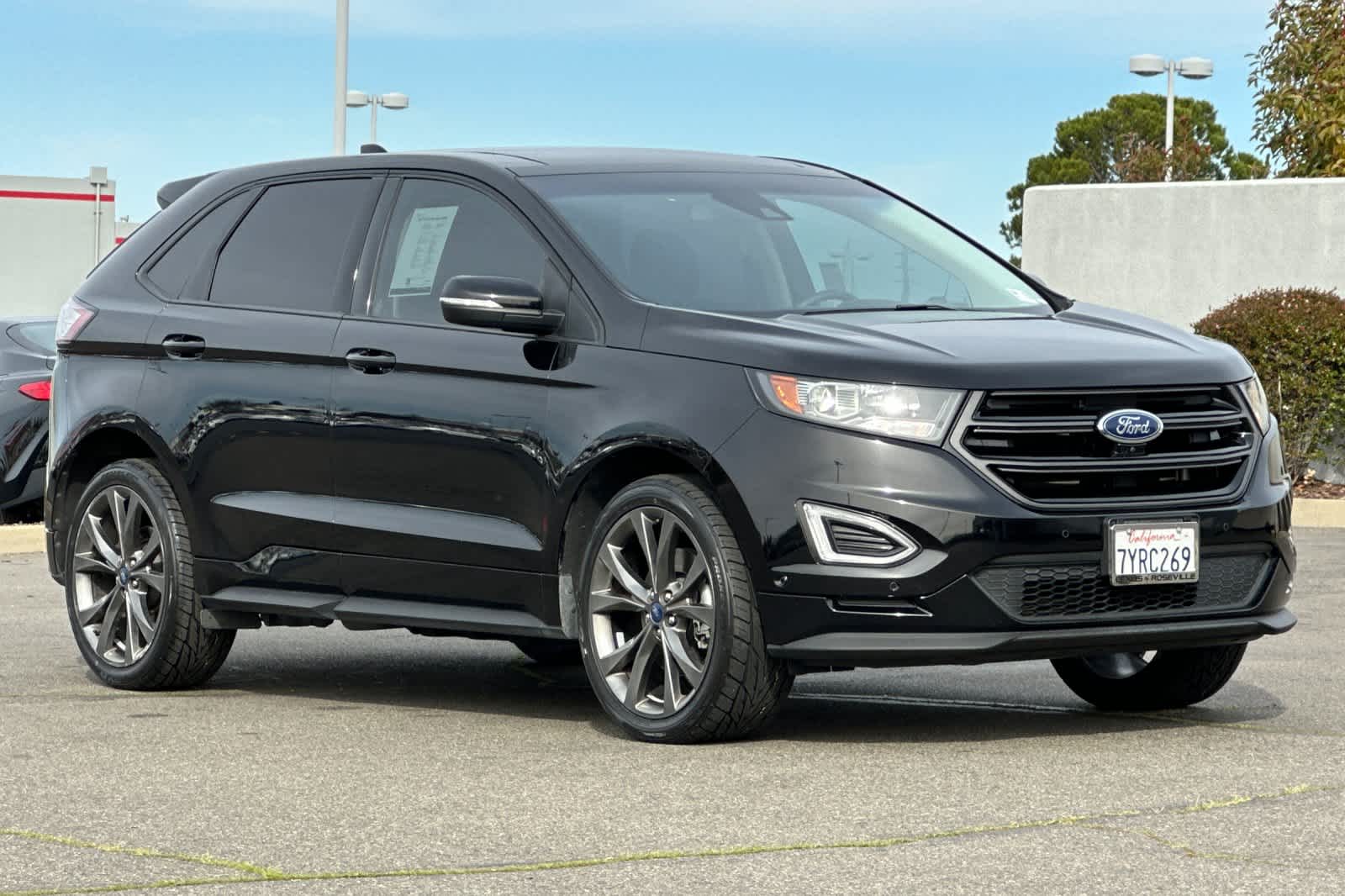 Thumbnail: 2017 Ford Edge - 5