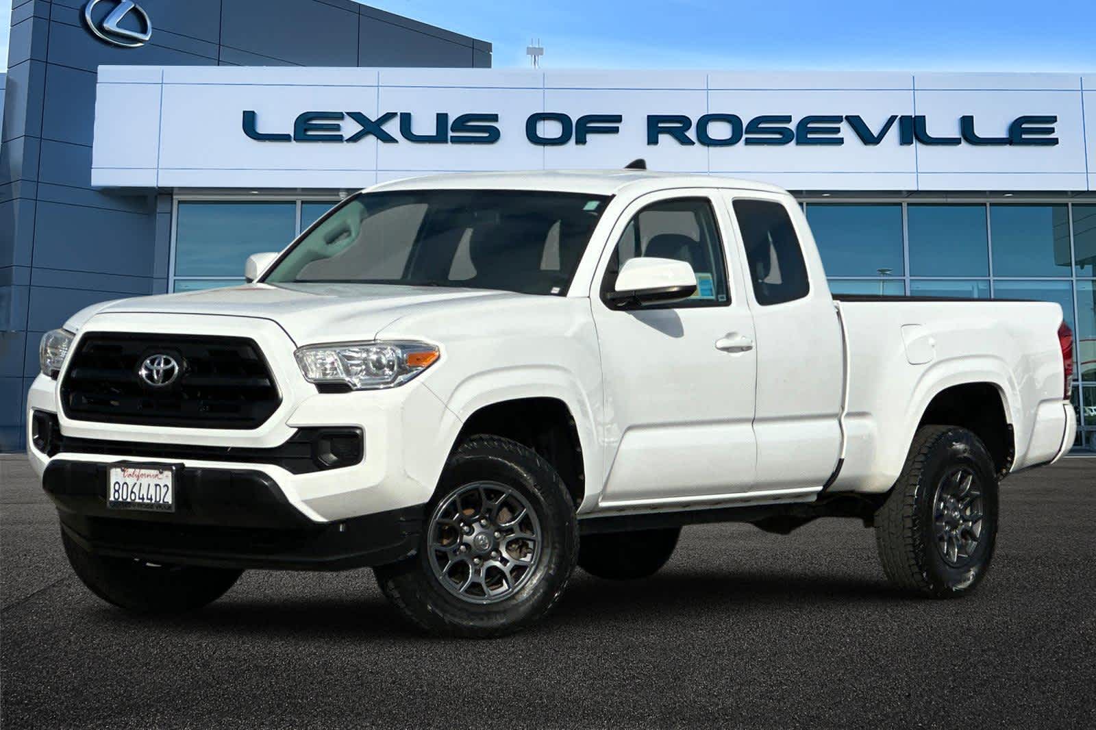 Thumbnail: 2017 Toyota Tacoma - 1