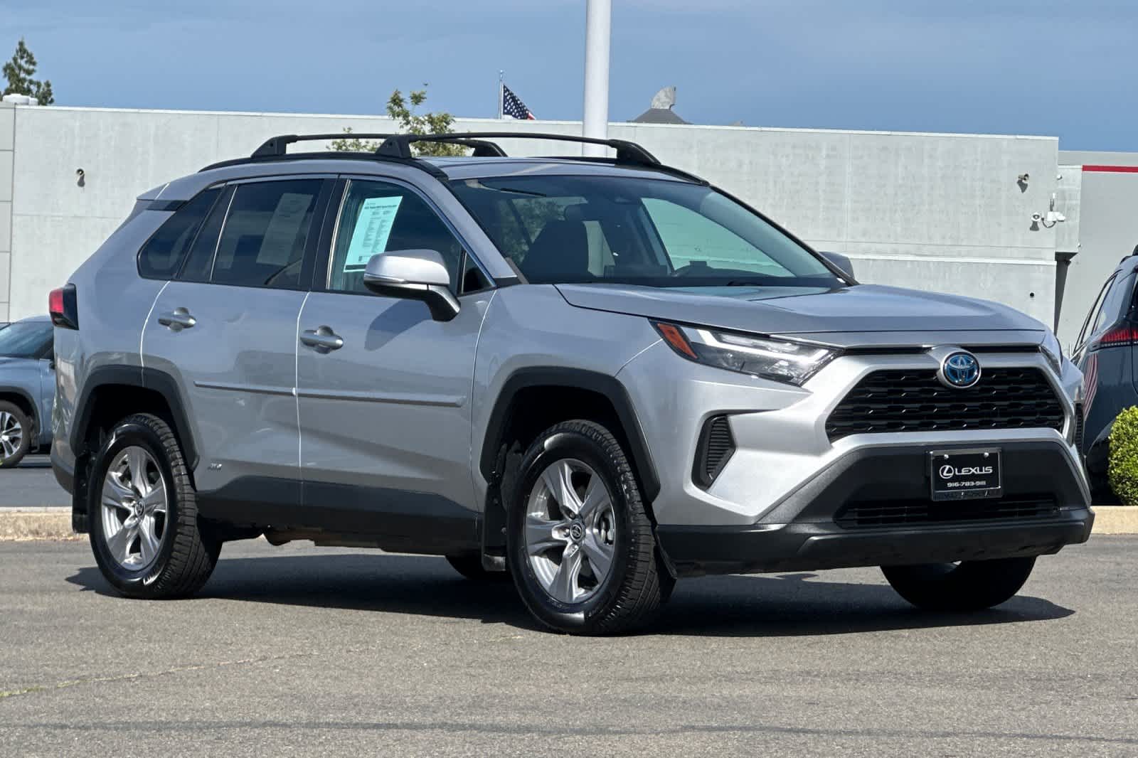 Thumbnail: 2022 Toyota RAV4 - 5