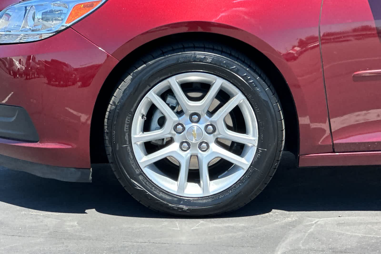 2016 Chevrolet Malibu LT 28