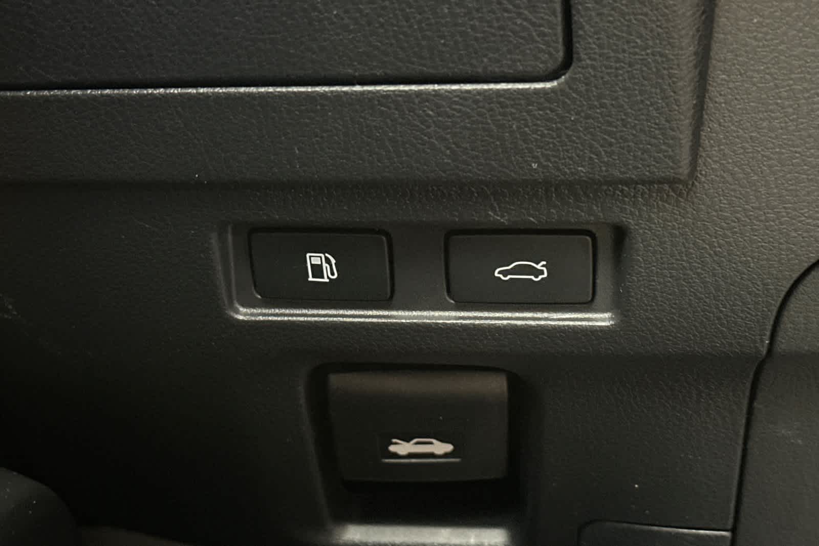 Thumbnail: 2025 Lexus ES - 29