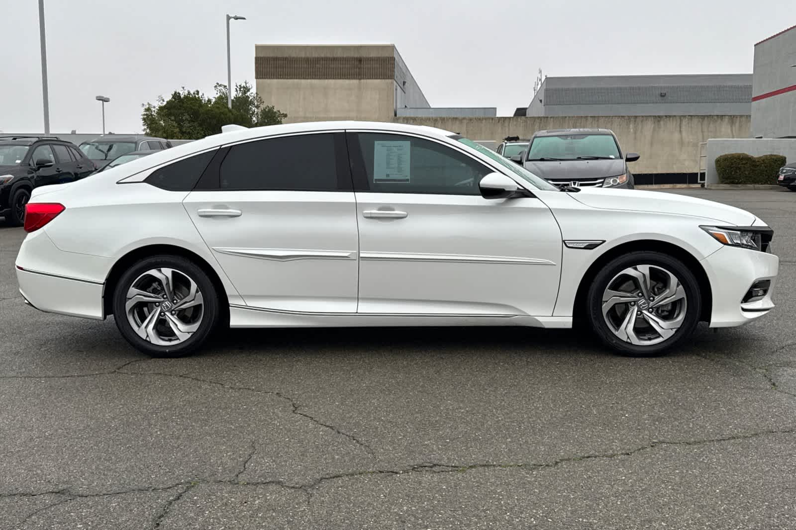 Thumbnail: 2018 Honda Accord - 6