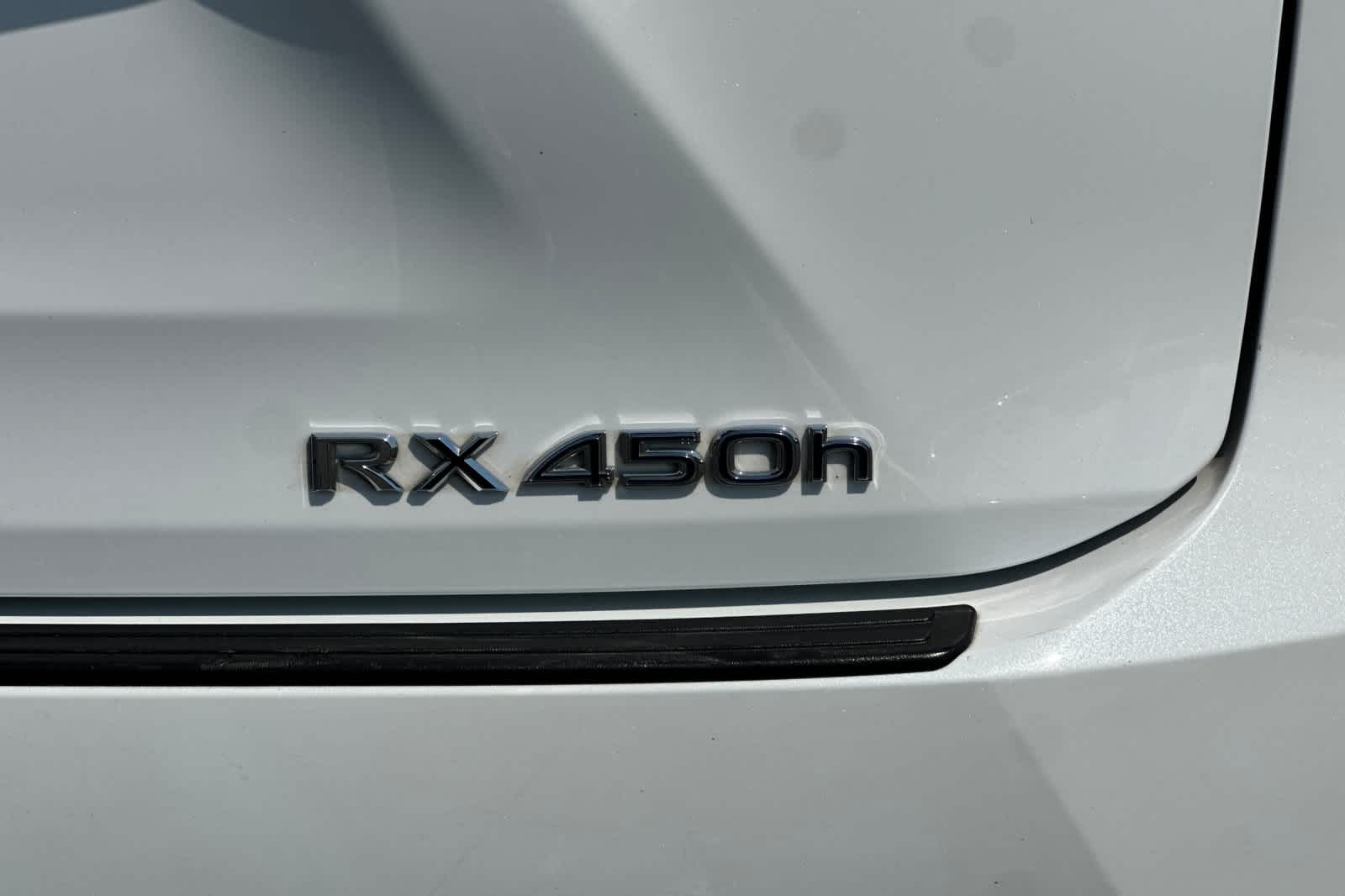 Thumbnail: 2019 Lexus RX - 33