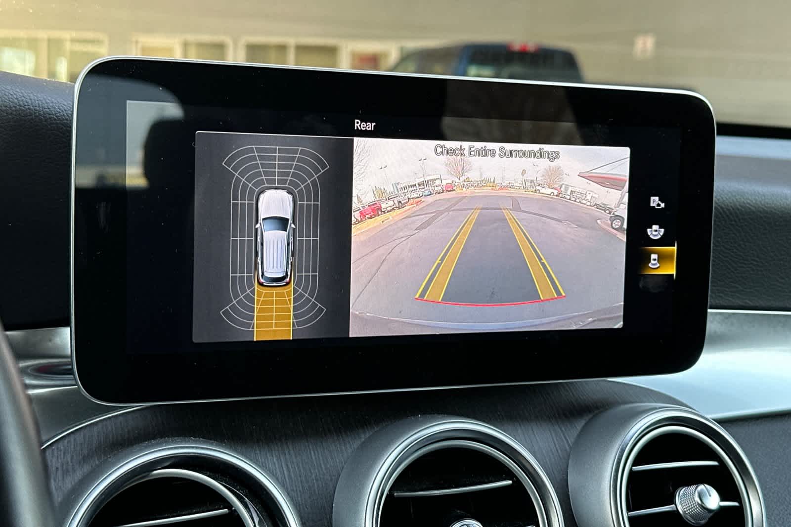 Thumbnail: 2022 Mercedes-Benz GLC - 21