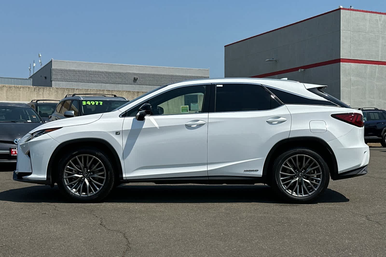 Thumbnail: 2019 Lexus RX - 9