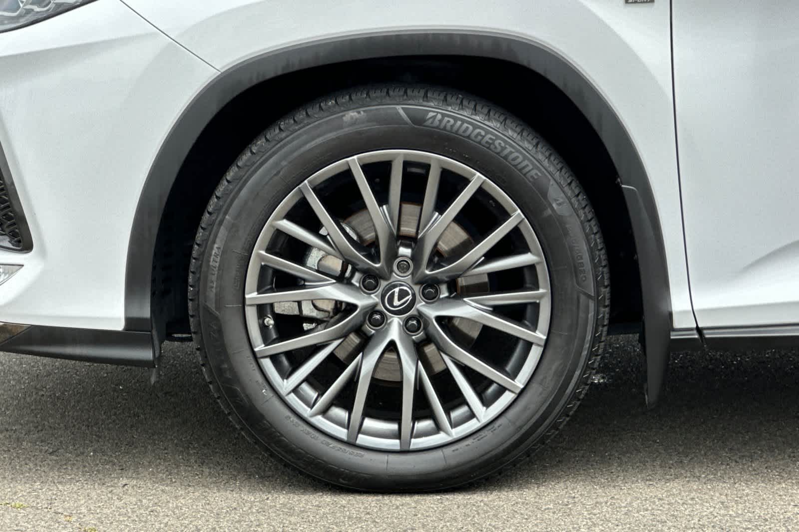 Thumbnail: 2020 Lexus RX - 32