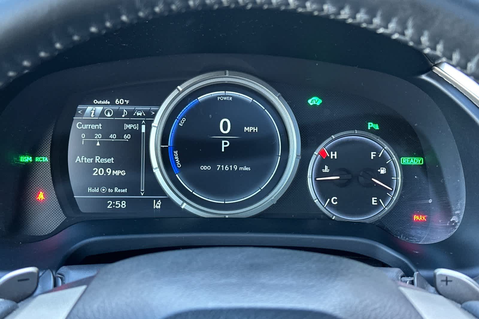 Thumbnail: 2016 Lexus RX - 29