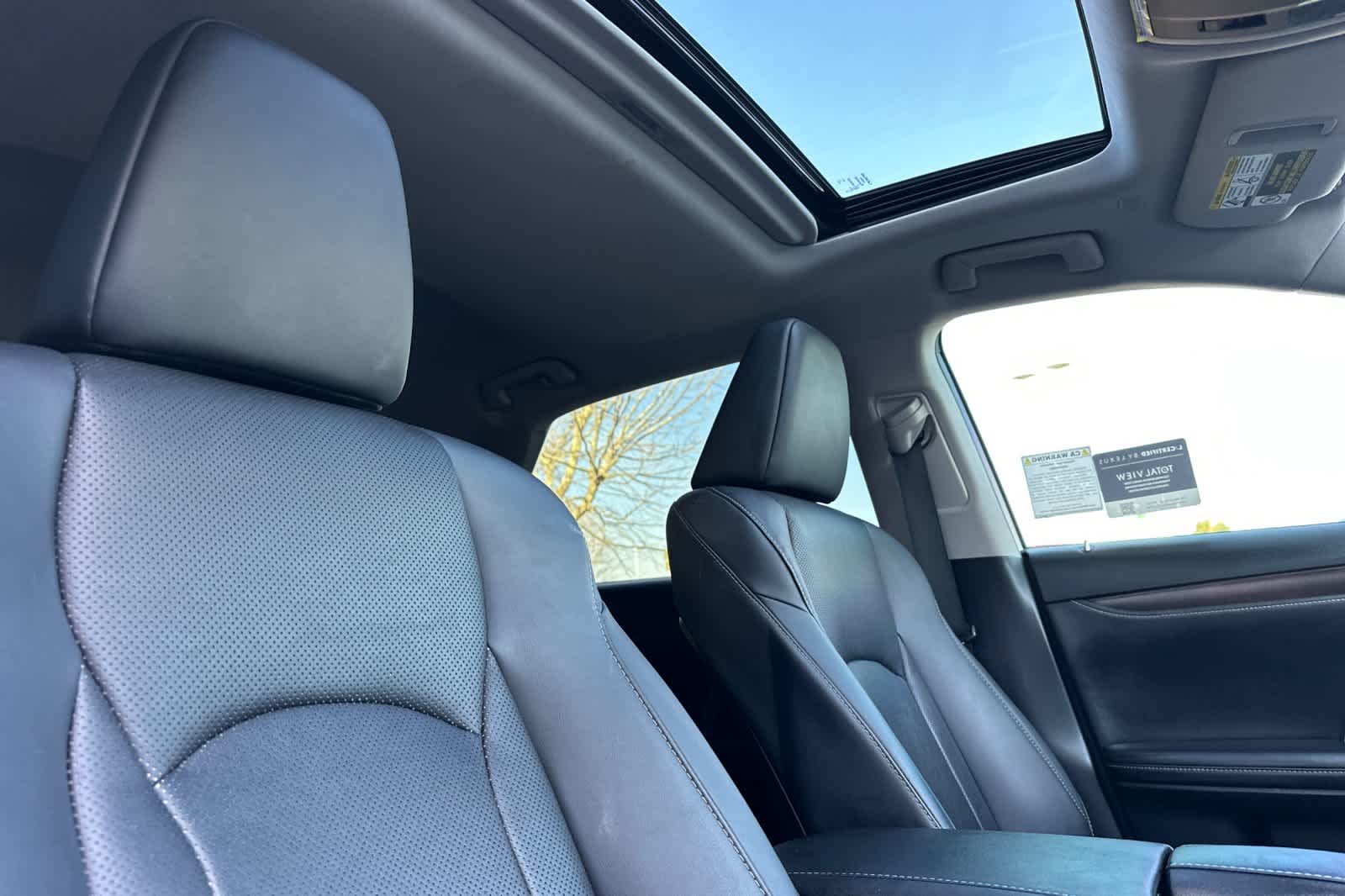 Thumbnail: 2022 Lexus RX - 18