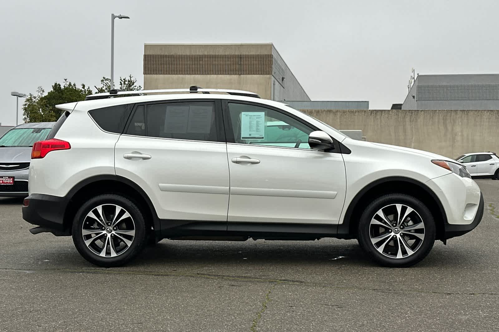 Thumbnail: 2015 Toyota RAV4 - 6