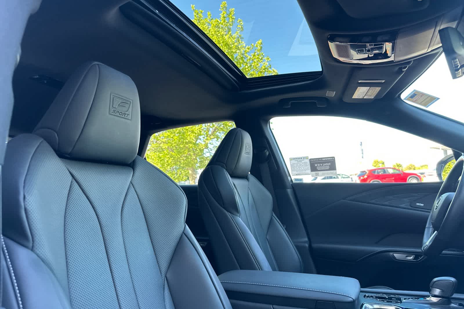 Thumbnail: 2024 Lexus RX - 18