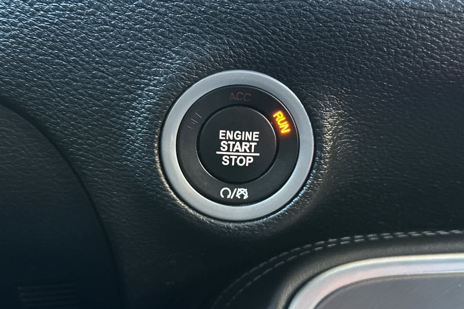 Thumbnail: 2020 Dodge Challenger - 23