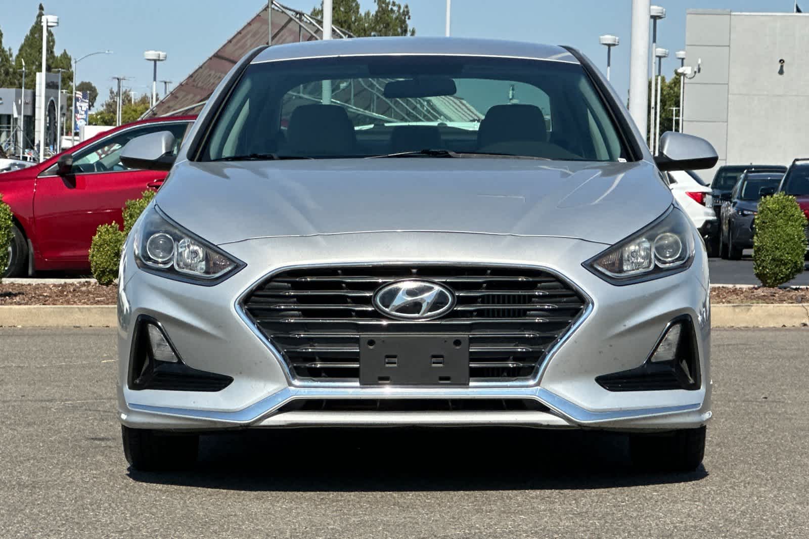 Thumbnail: 2018 Hyundai Sonata - 10