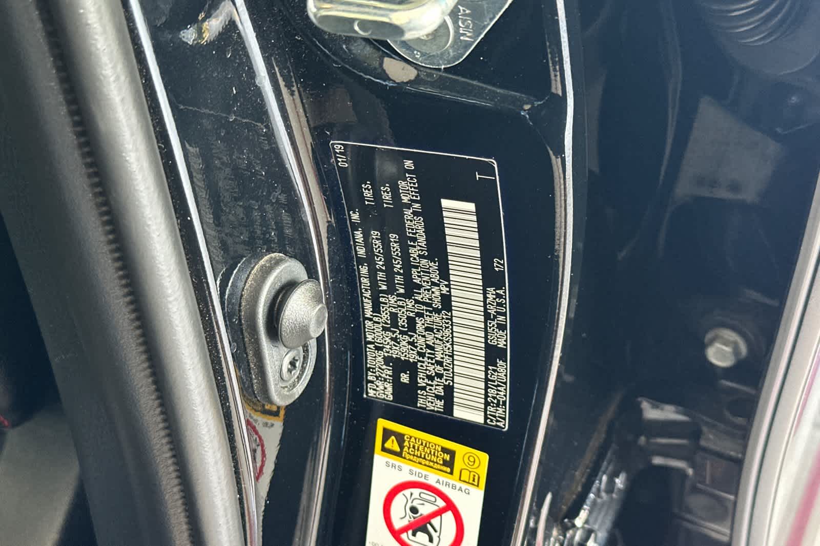 Thumbnail: 2019 Toyota Highlander - 36