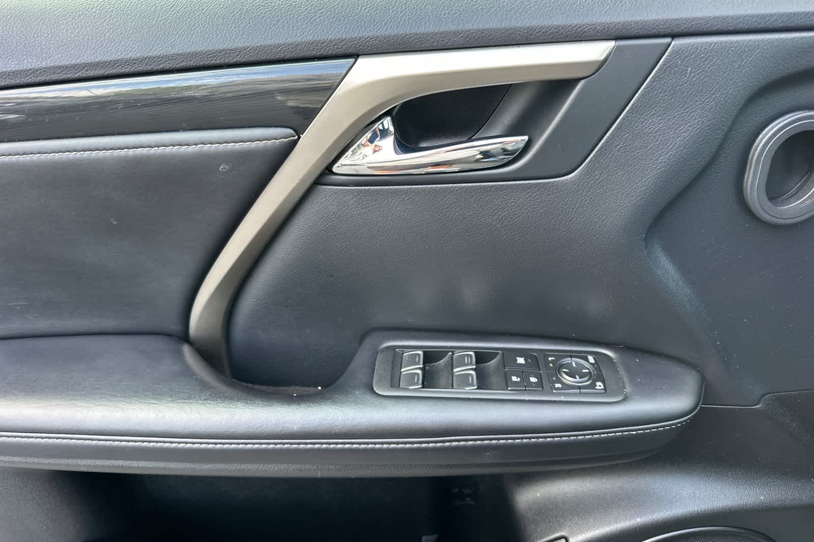 Thumbnail: 2021 Lexus RX - 12