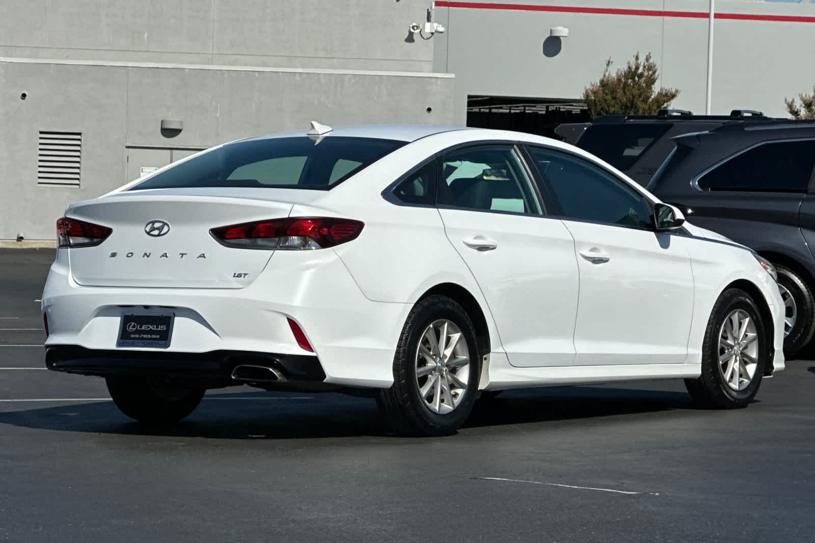 Thumbnail: 2018 Hyundai Sonata - 2