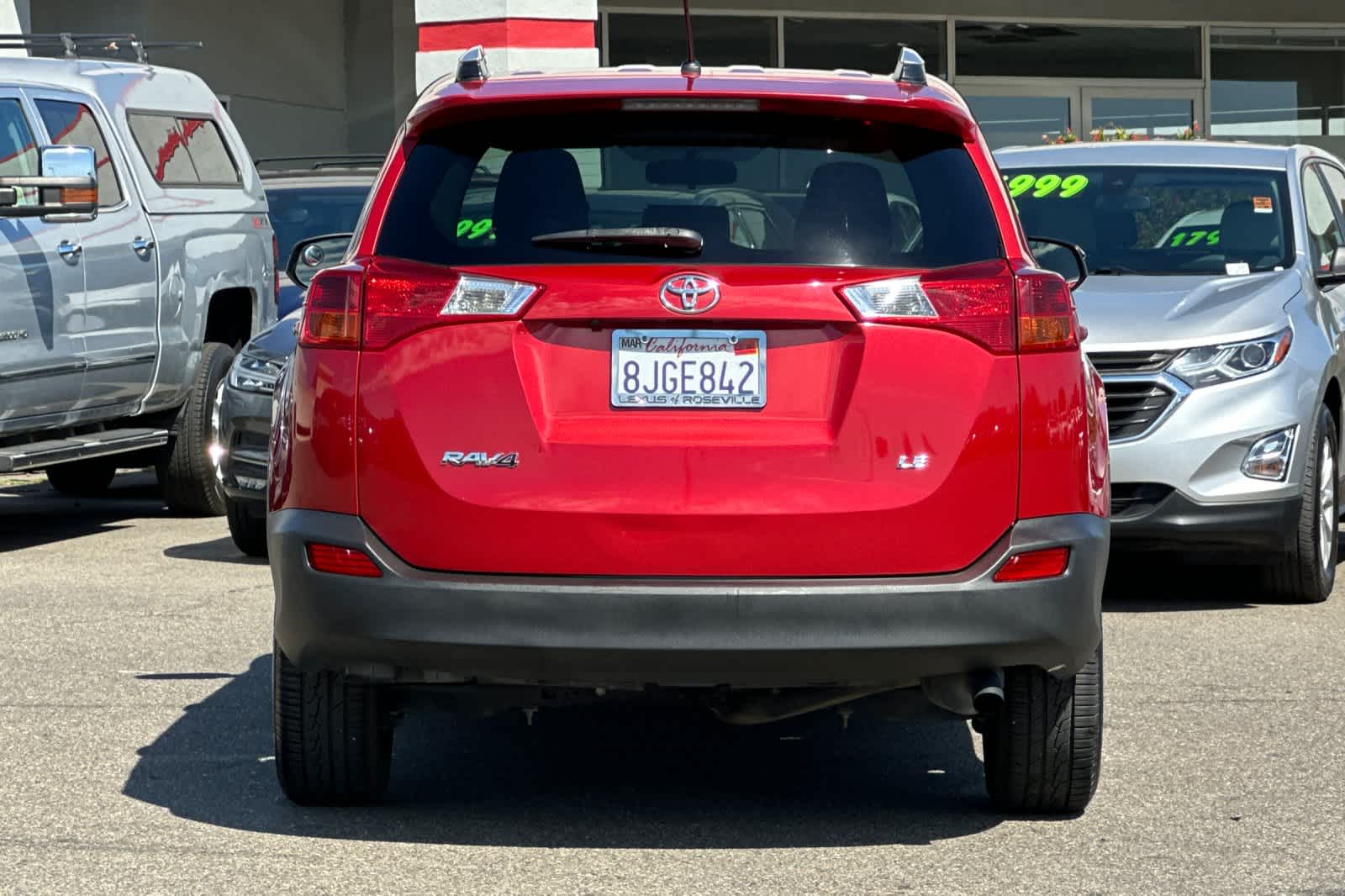 Thumbnail: 2015 Toyota RAV4 - 8