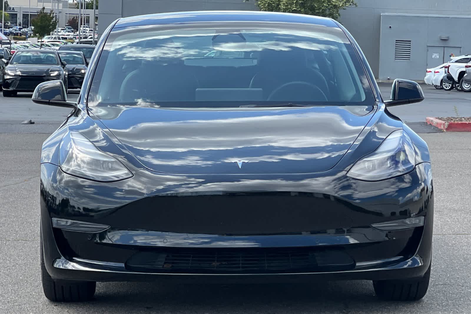 Thumbnail: 2022 Tesla Model 3 - 10