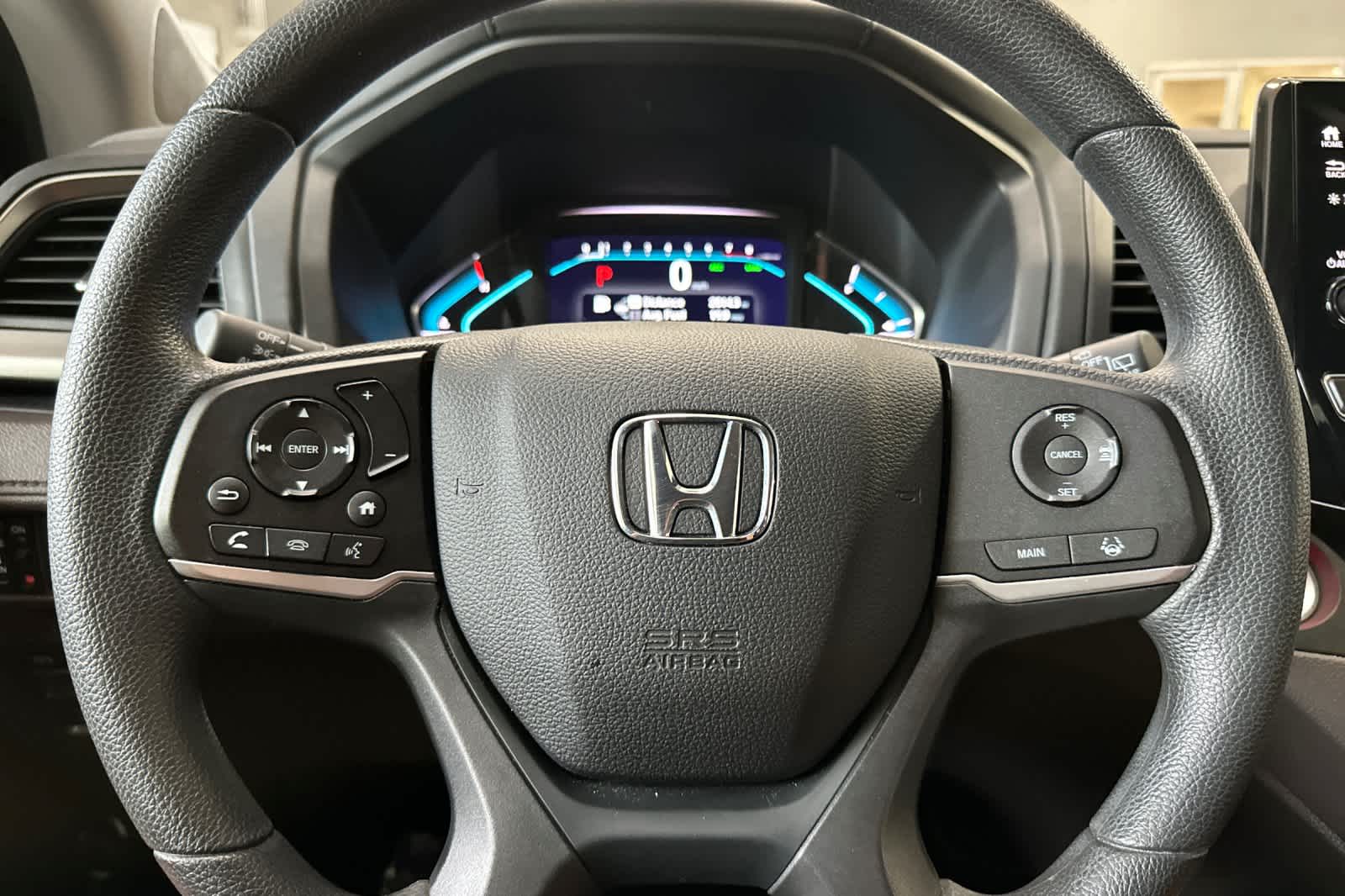 Thumbnail: 2019 Honda Odyssey - 25