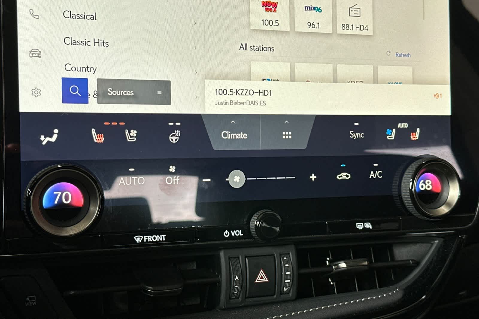 Thumbnail: 2025 Lexus NX - 22