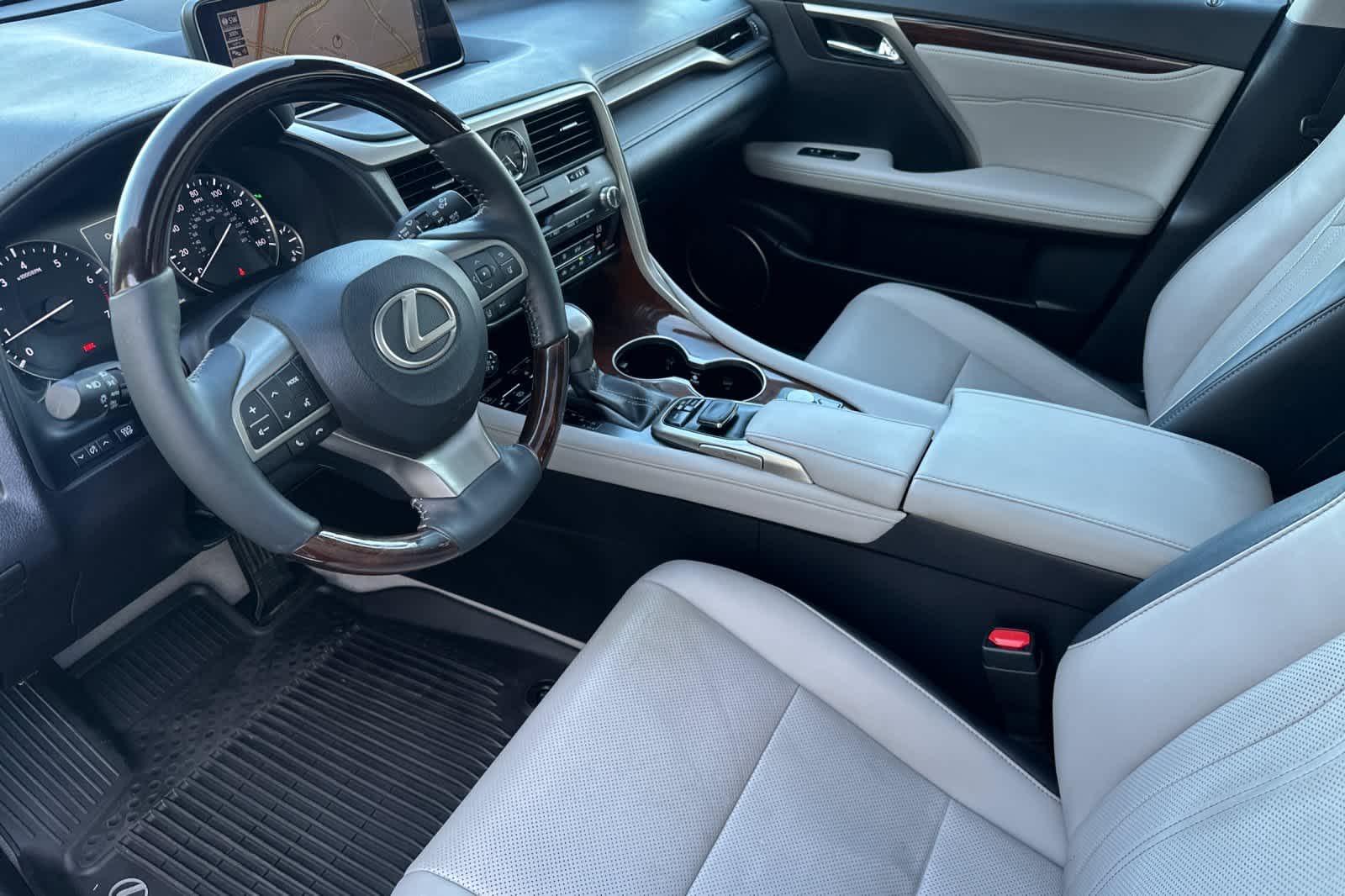 Thumbnail: 2017 Lexus RX - 28