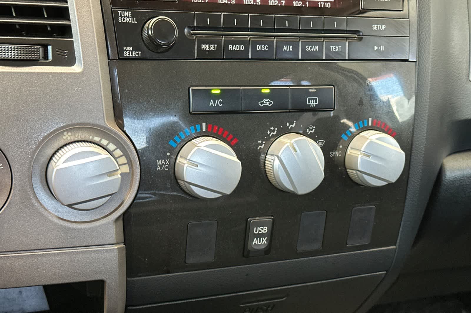 2012 Toyota Tundra  20