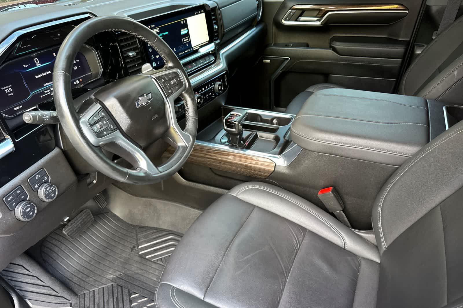 Thumbnail: 2024 Chevrolet Silverado 1500 - 11