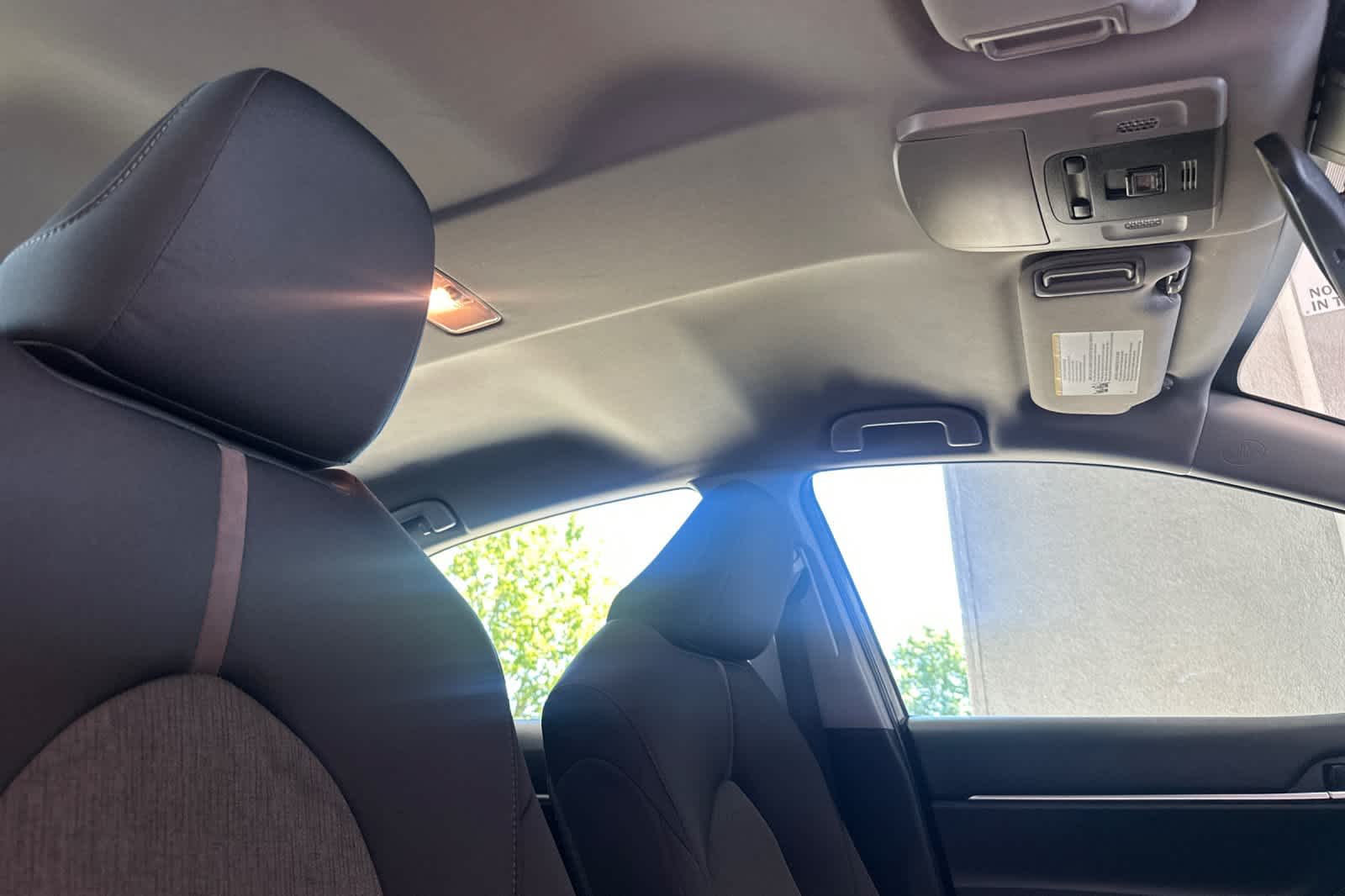 2019 Toyota Camry LE 16