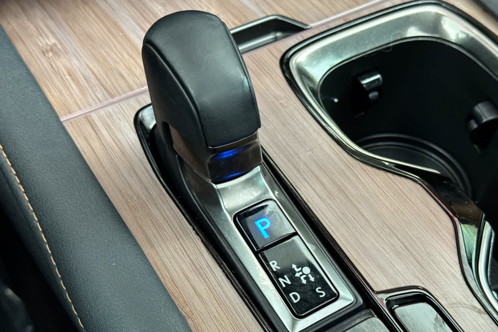 Thumbnail: 2023 Lexus RX - 23