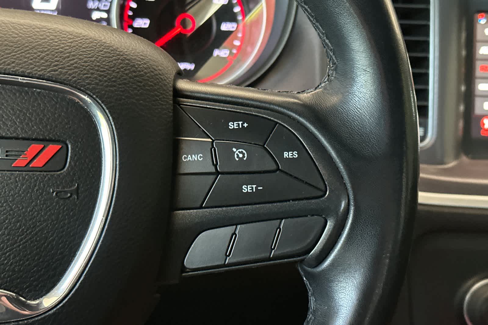 Thumbnail: 2019 Dodge Charger - 26