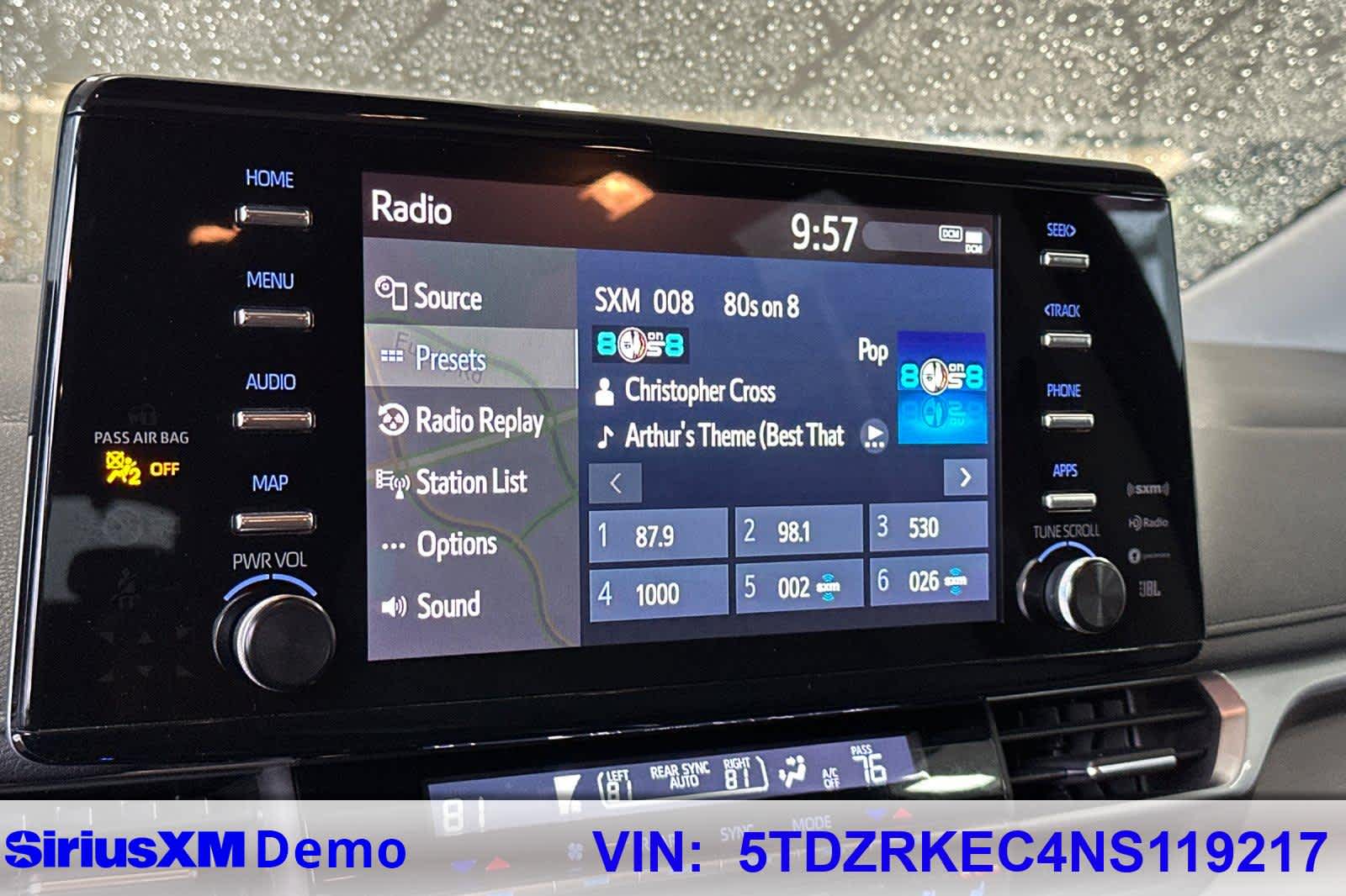 Thumbnail: 2022 Toyota Sienna - 34