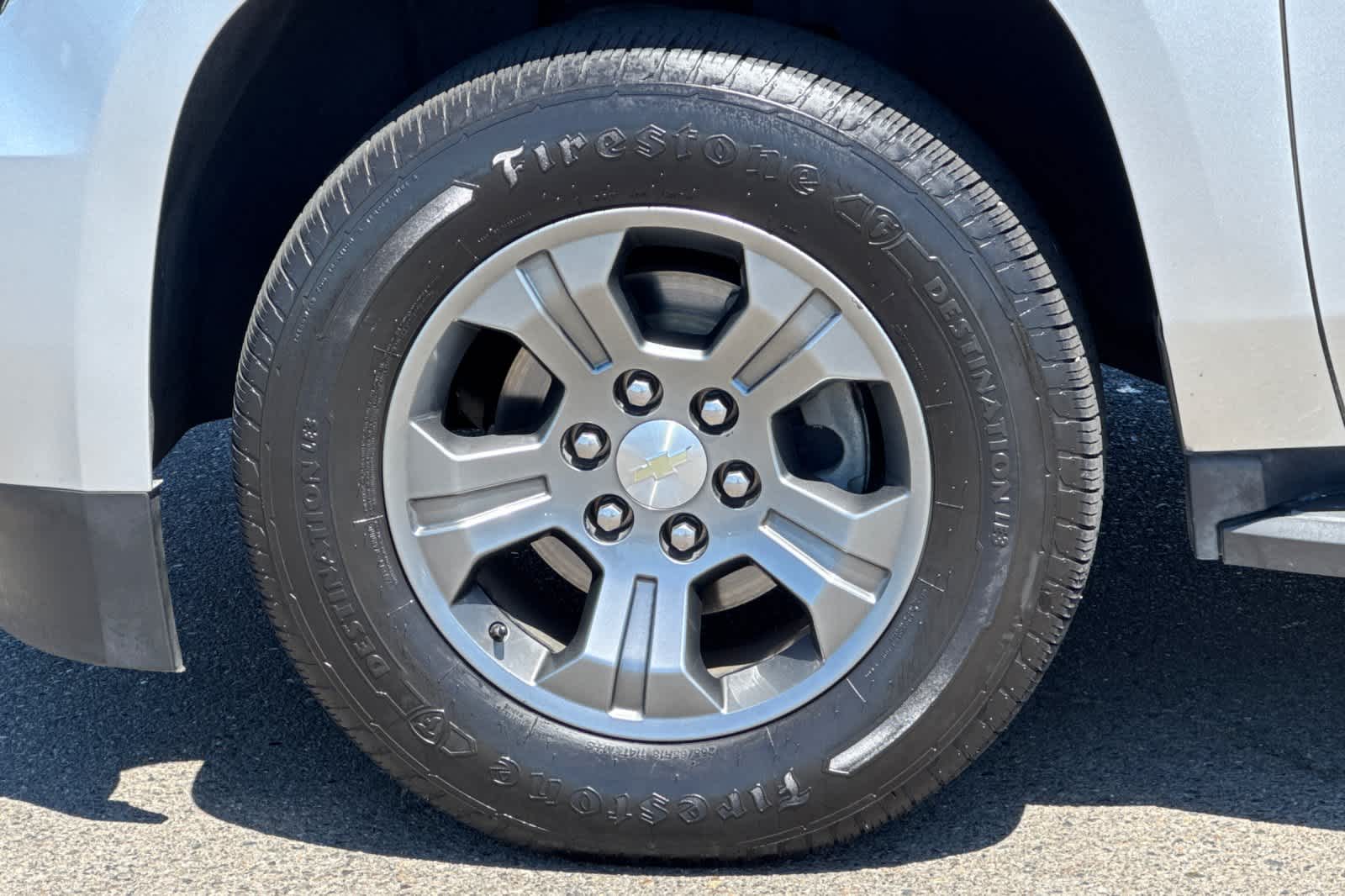 Thumbnail: 2018 Chevrolet Tahoe - 30