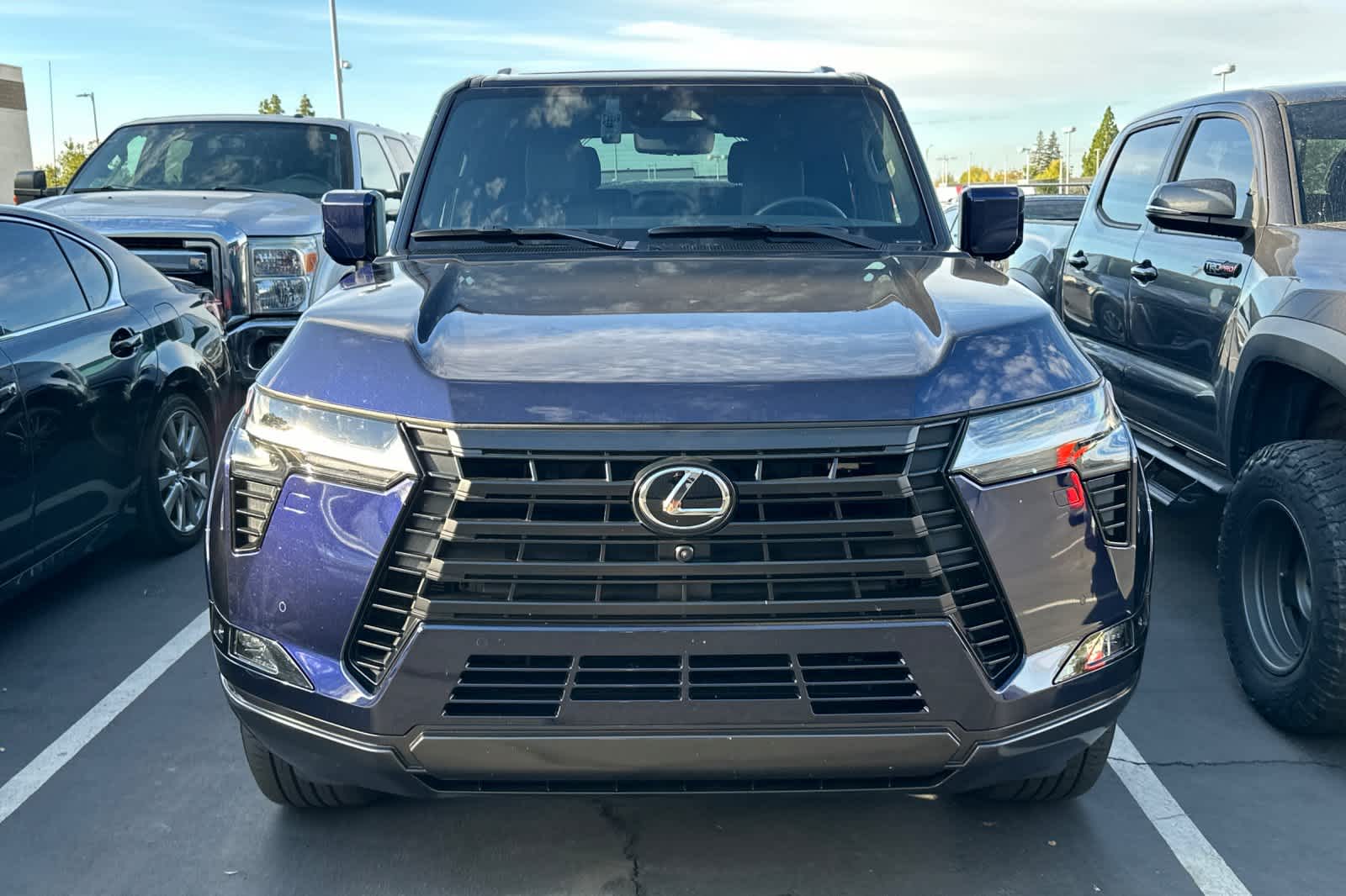 Thumbnail: 2024 Lexus GX - 5