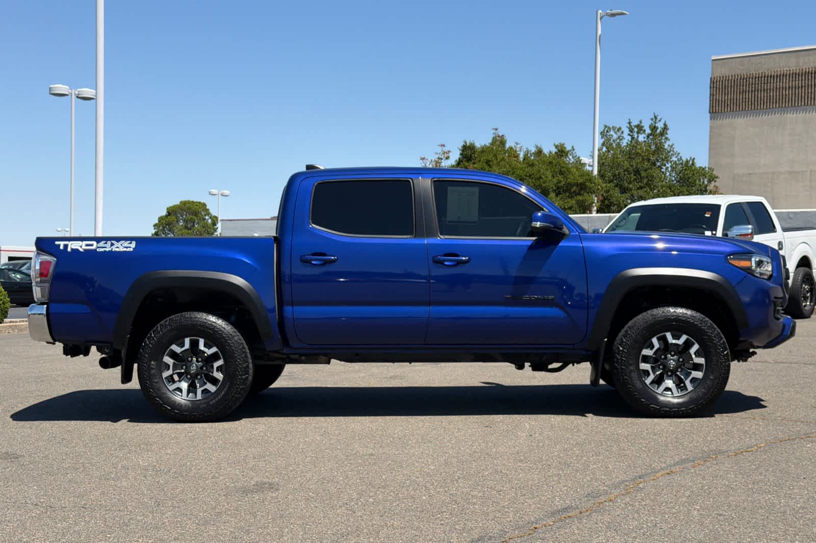 Thumbnail: 2023 Toyota Tacoma - 6